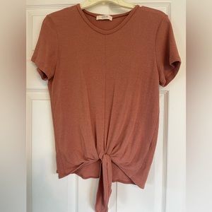 Short sleeve top, medium